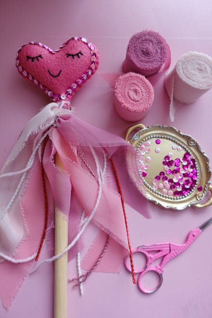 PDF: Felt Valentine's Day Wand Pattern